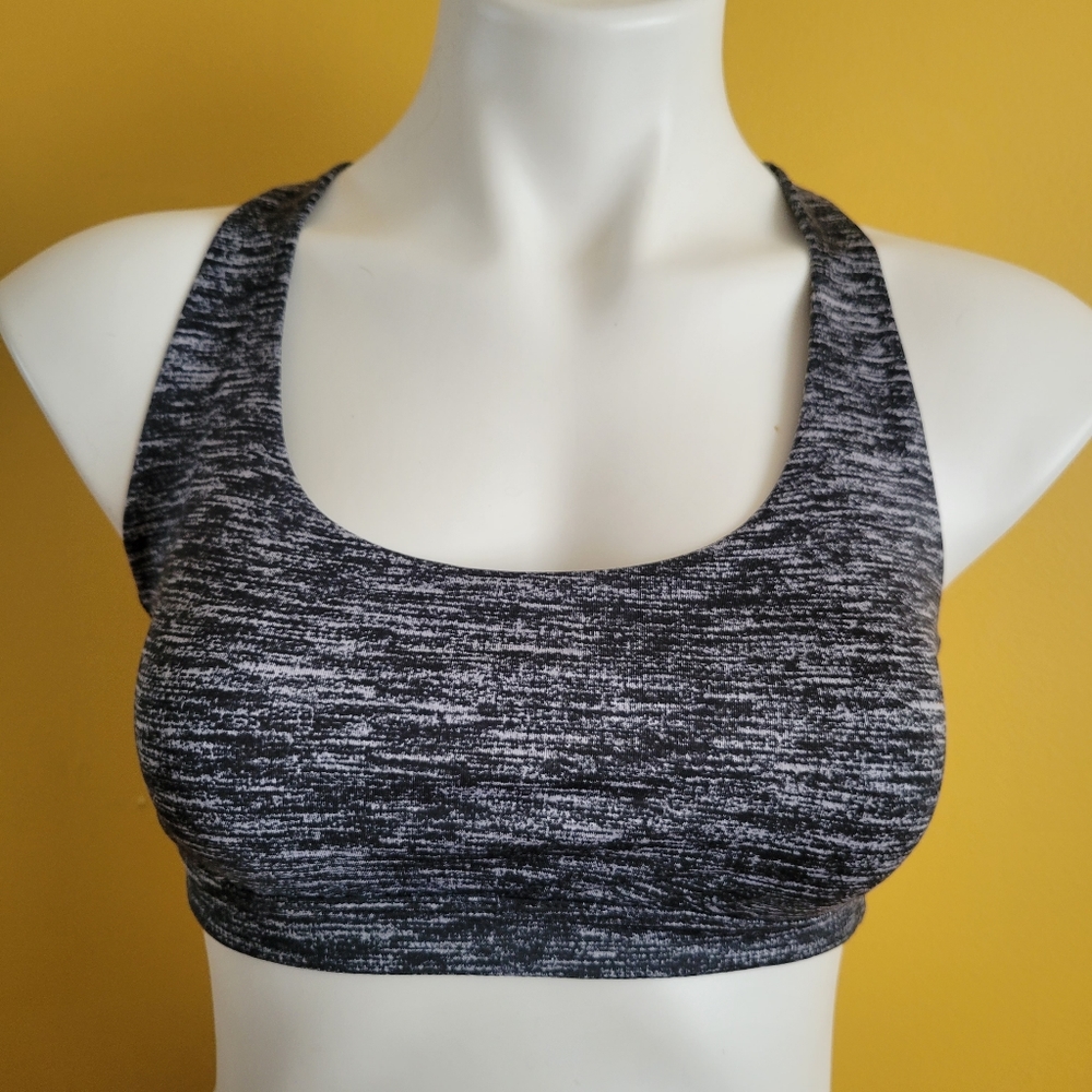 Victoria Sport Black & White Speckled Criss Cross Sports Bra Size Small